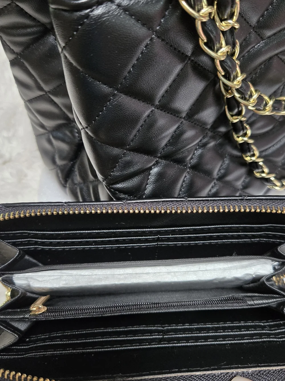 N/A elegant black